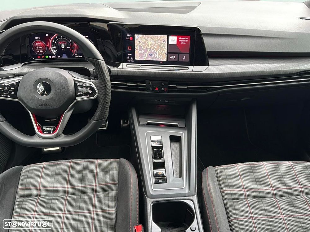 Volkswagen Golf 2.0 TSI GTI DSG Performance — fotografia 12