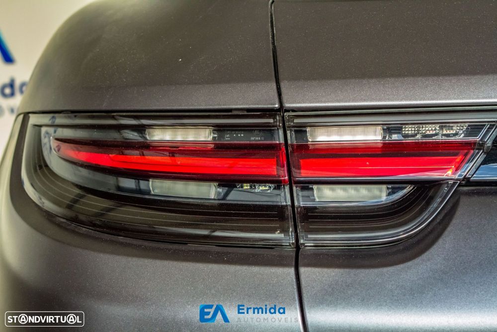 Porsche Panamera Sport Turismo - 9