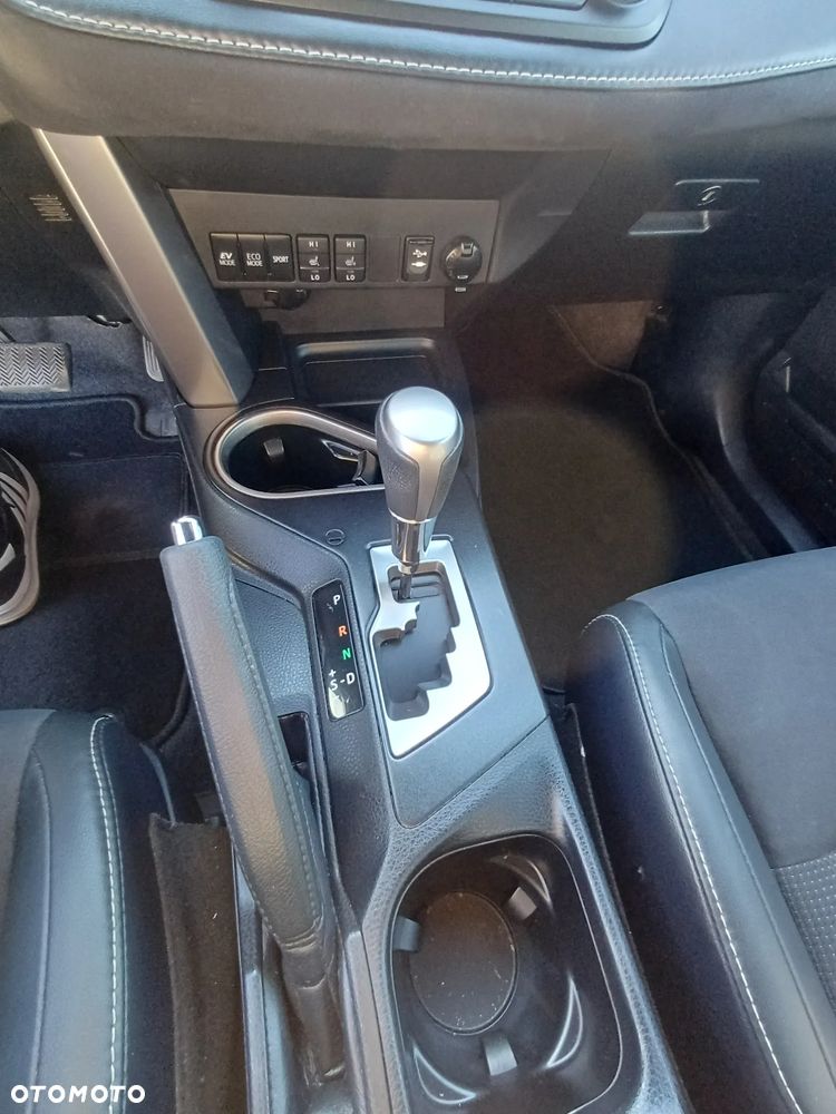 Toyota RAV4 - 14