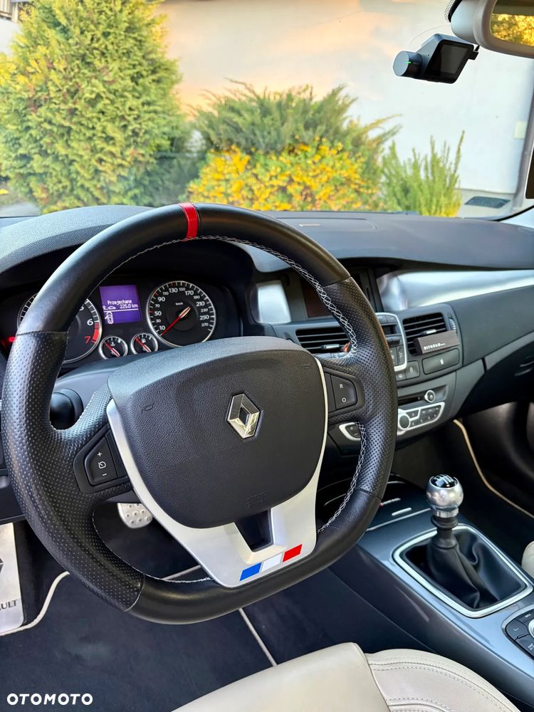 Renault Laguna 2.0 16V Turbo GT - 30