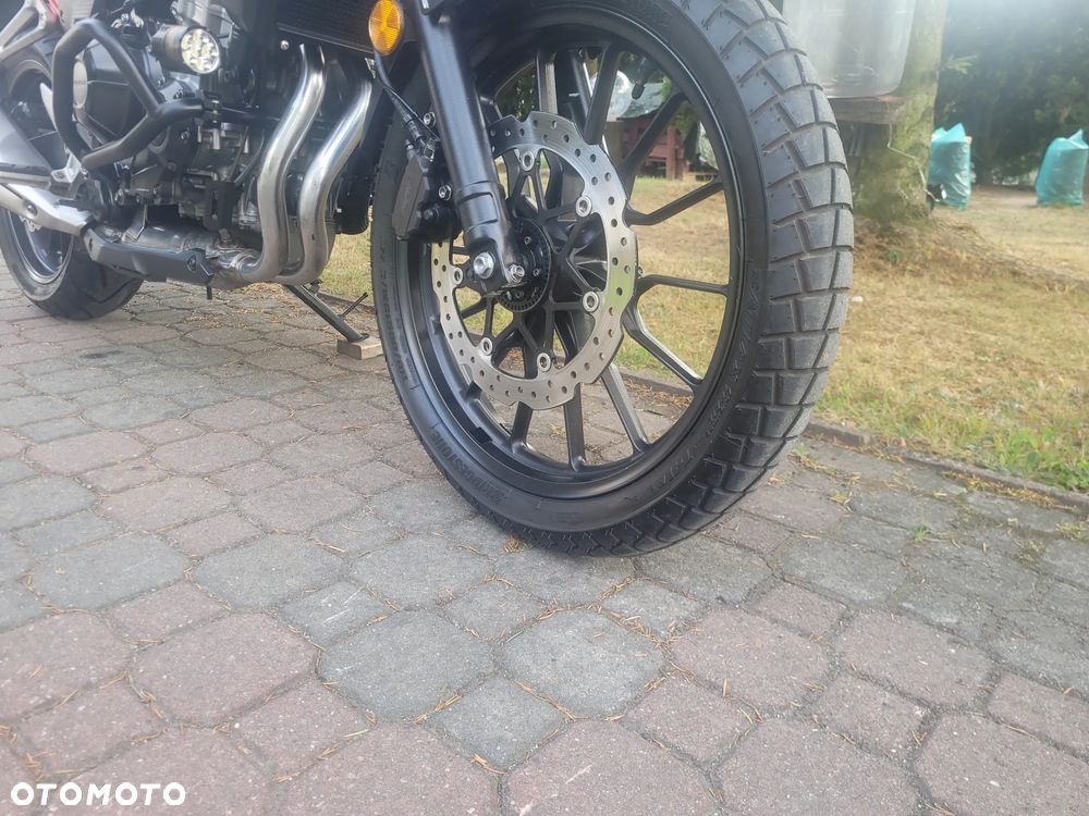 Honda CB - 4