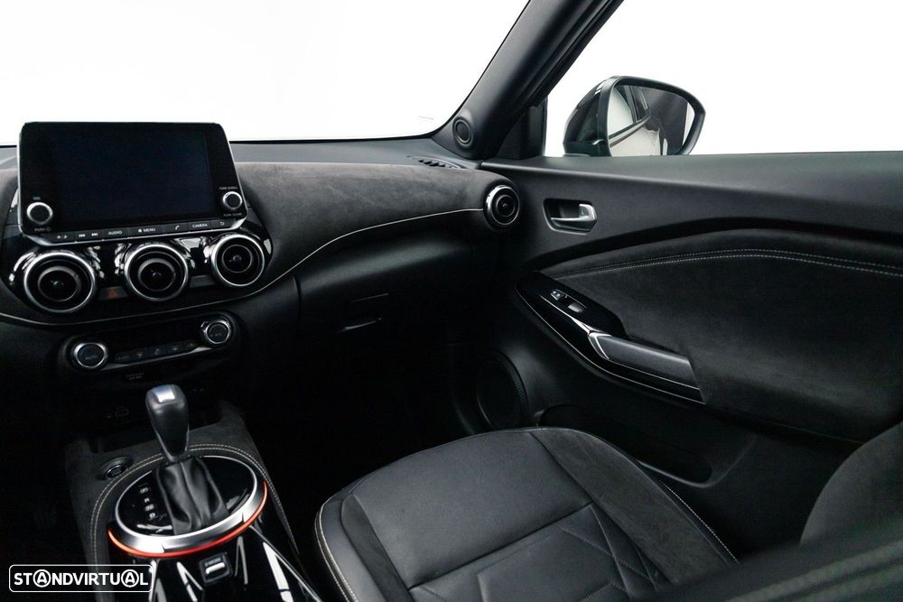 Nissan Juke 1.0 DIG-T N-Design Black DCT - 17