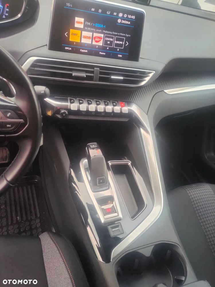 Peugeot 3008 1.6 BlueHDi Active S&S EAT6 - 14