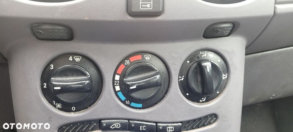 Panel Nawiewu Mercedes A-KLASA W168