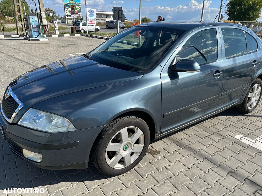 Skoda Octavia 2.0 FSI Ambiente - 5