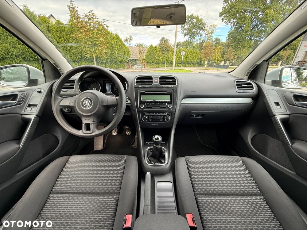 Volkswagen Golf VI 2.0 TDI Comfortline - 16
