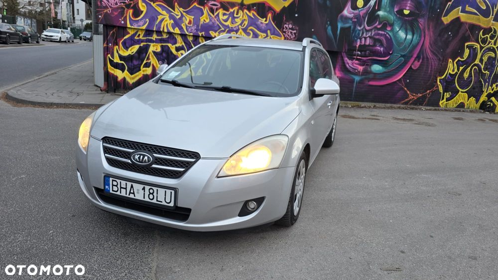 Kia Ceed 1.6 CRDi EX - 21