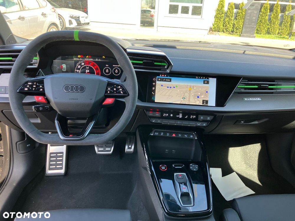 Audi RS3 Limousine - 27