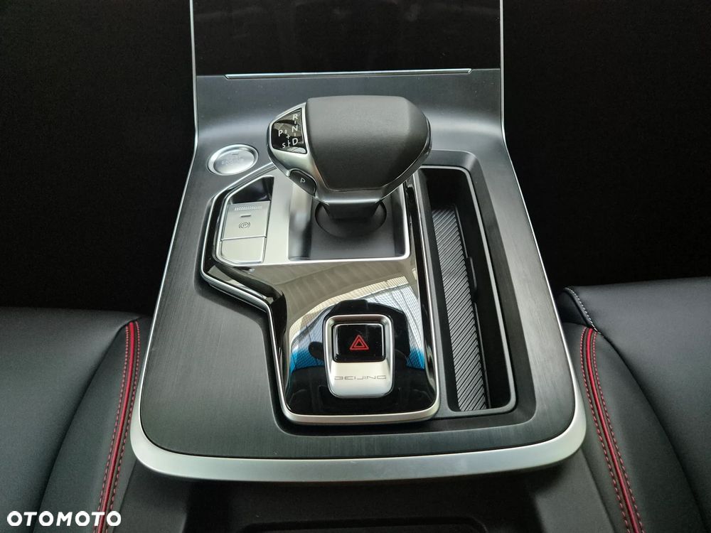 BAIC 7 1.5T Luxury DCT - 16