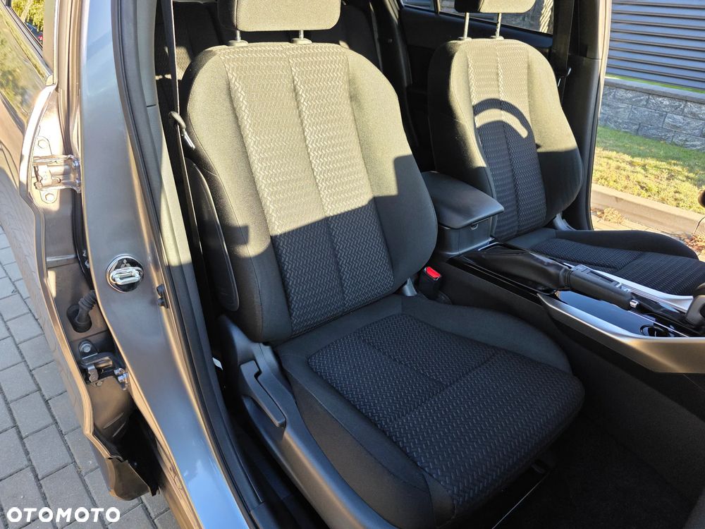 Mitsubishi Eclipse Cross - 31