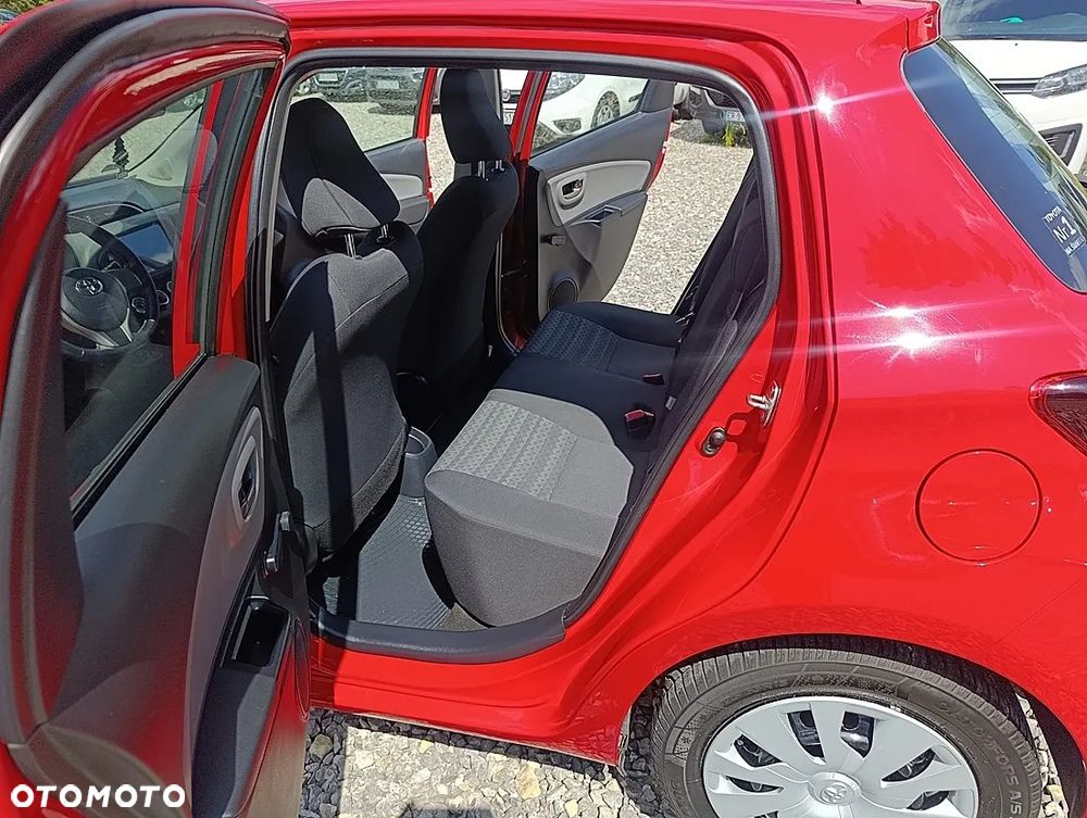 Toyota Yaris 1.0 Premium EU6 - 11