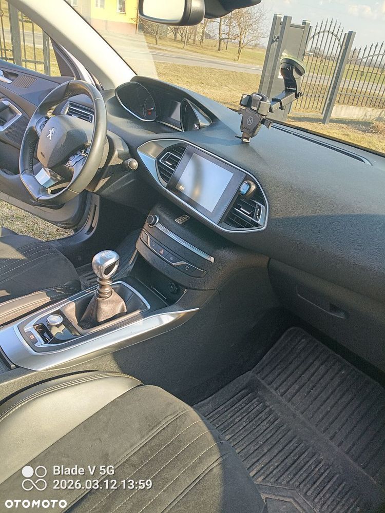 Peugeot 308 PureTech 130 GPF Stop & Start Active - 6