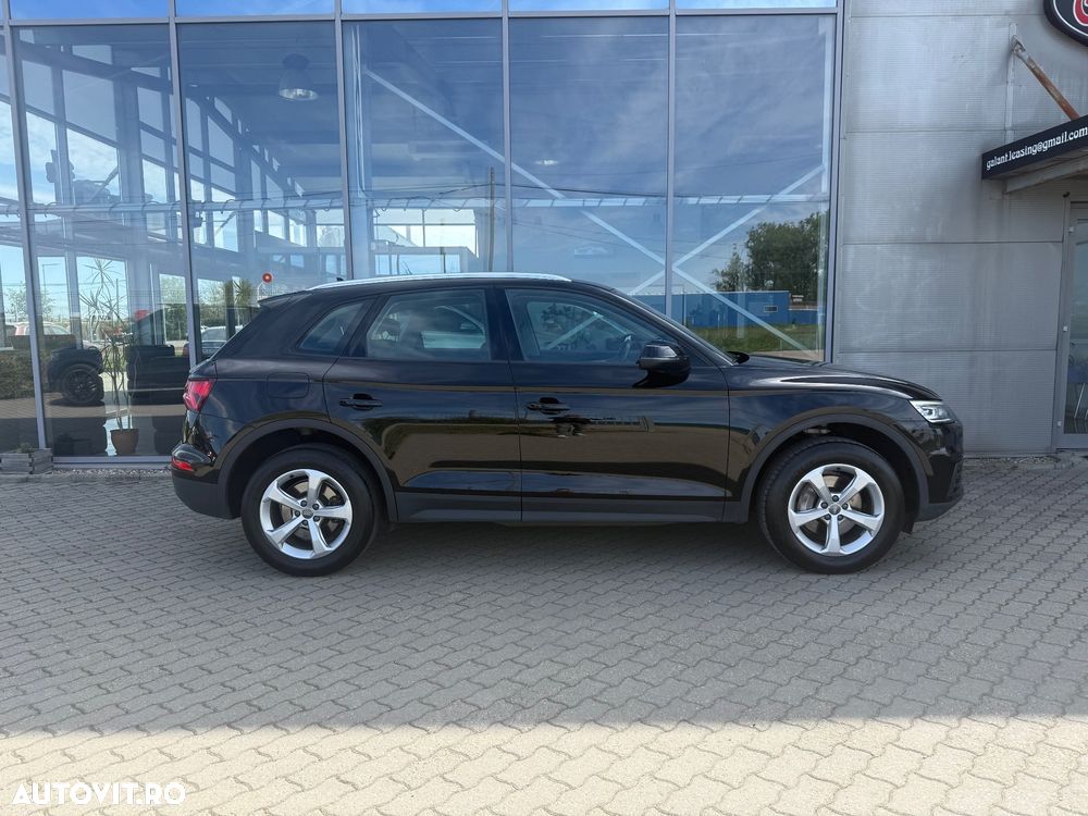 Audi Q5 2.0 TFSI S tronic Sport - 2
