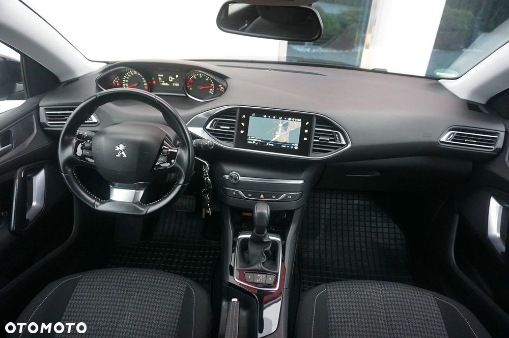 Peugeot 308 1.6 BlueHDi Active S&S EAT6 - 6