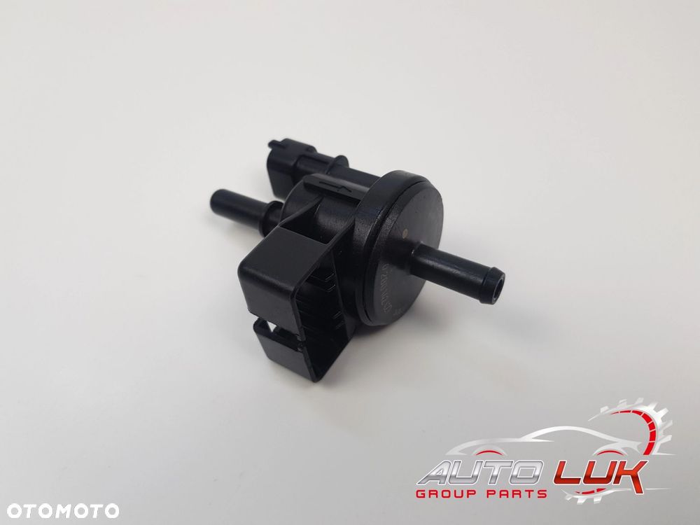 Zawór odpowietrzający paliwa Fiat 500 0.9 BMW E60 0280142427 - 1