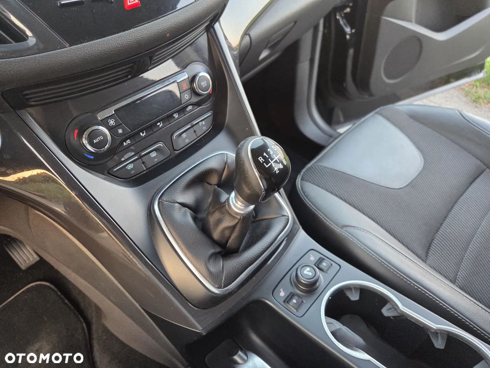 Ford Kuga 2.0 TDCi 2x4 Individual - 15