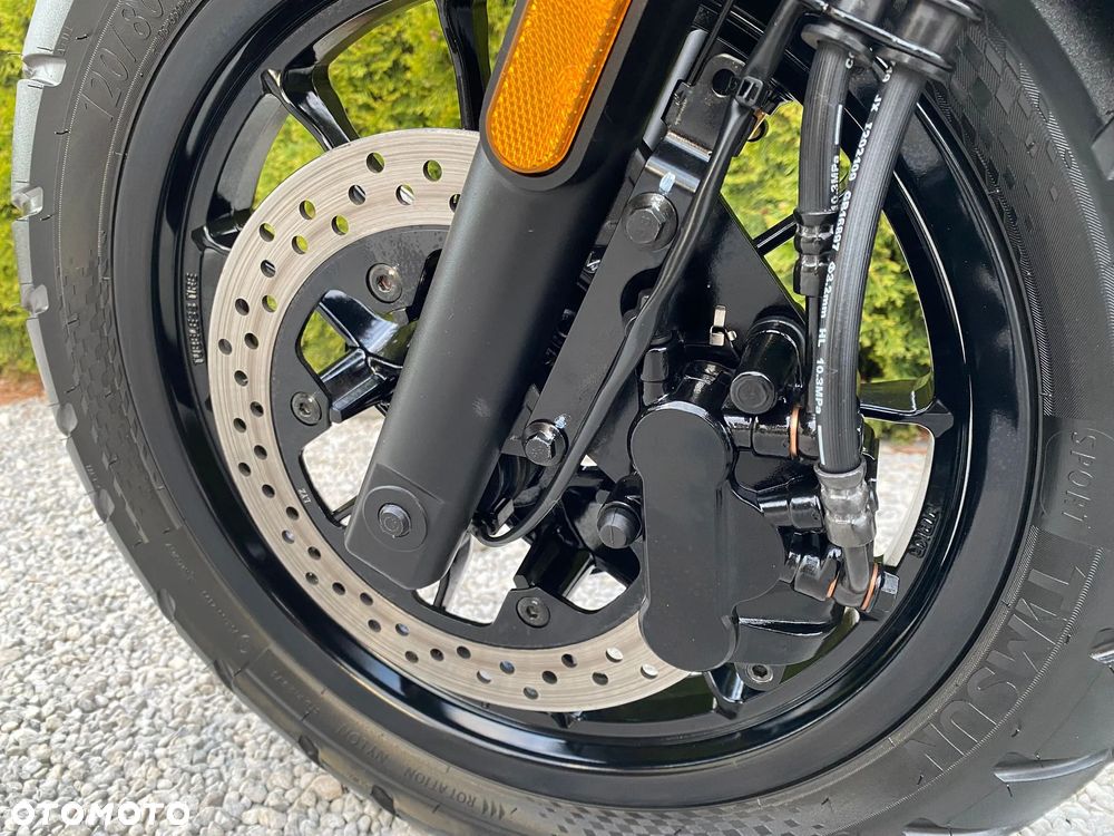 Hyosung GV - 26
