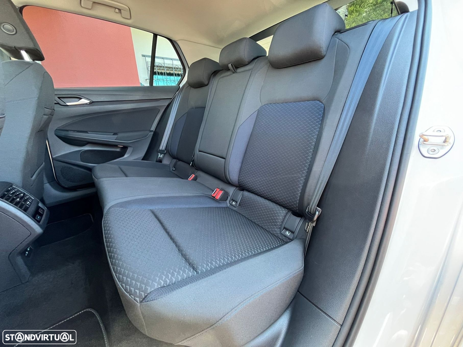 VW Golf - 16