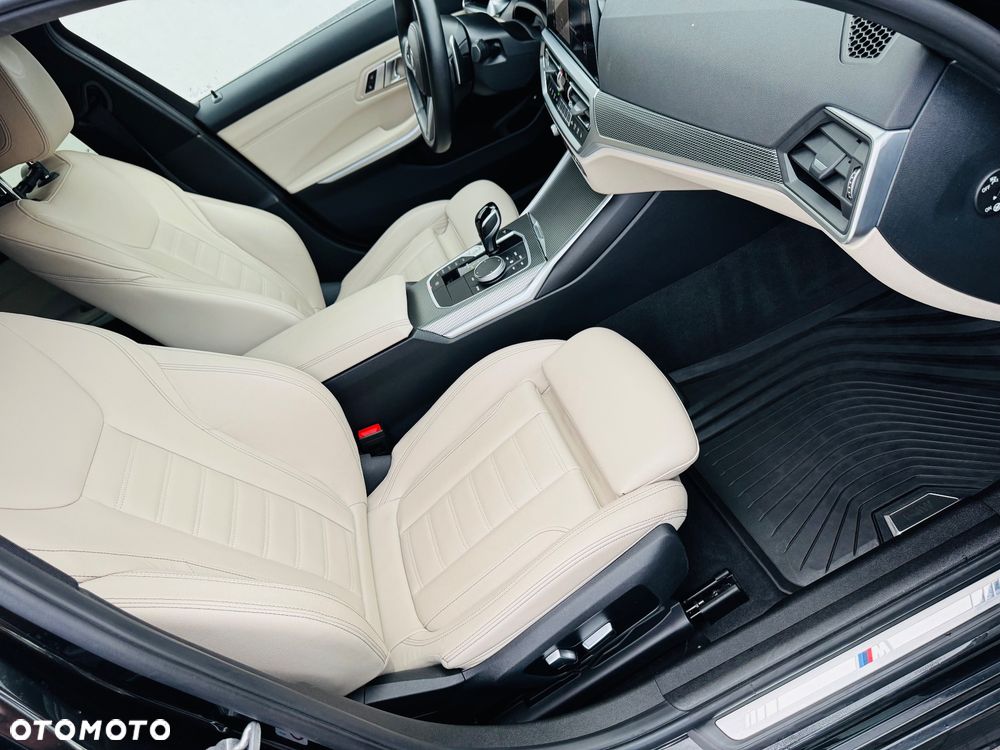 BMW Seria 3 330e PHEV M Sport Edition sport - 26