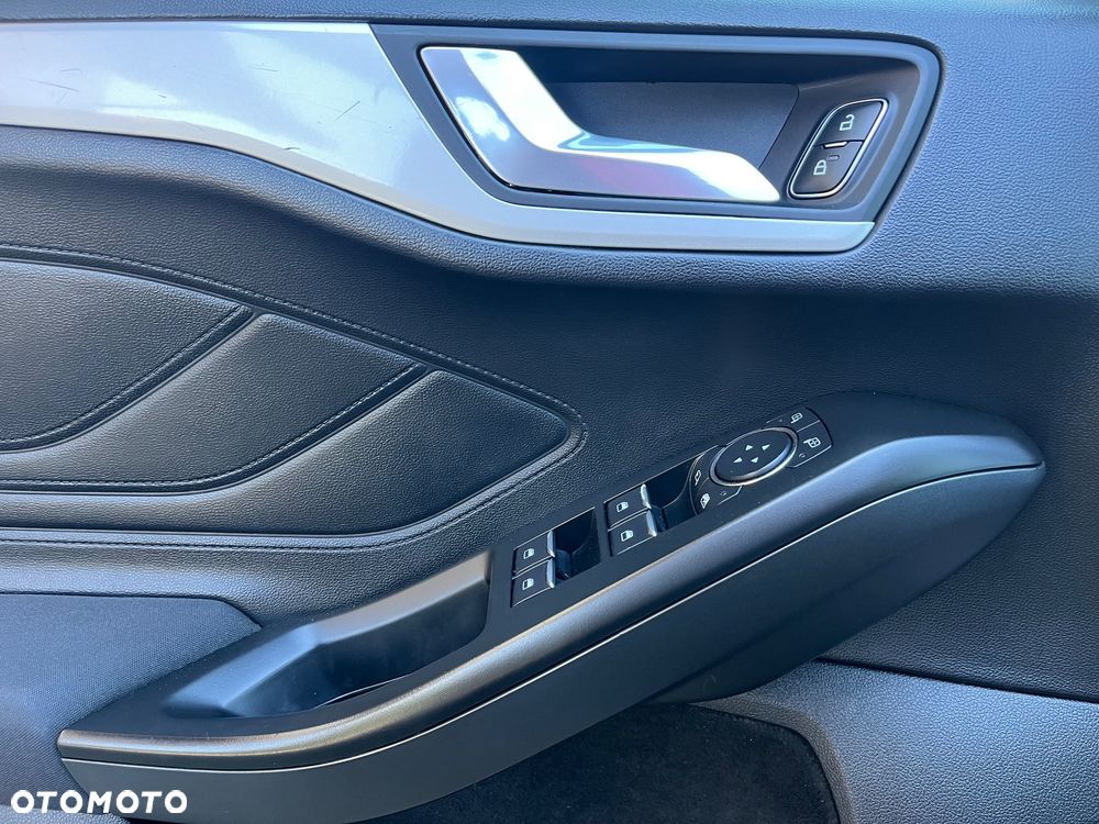 Ford Focus - 18