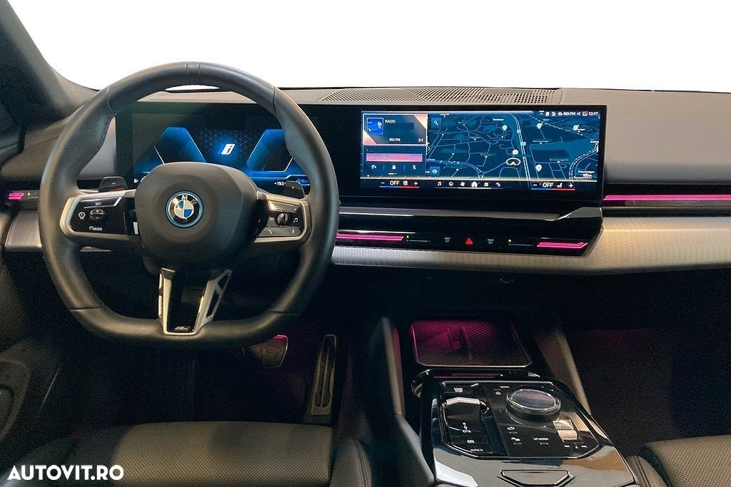 BMW Seria 5 530e xDrive AT PHEV - 12