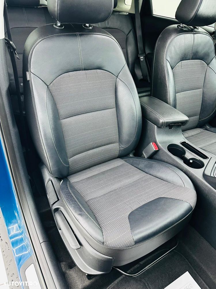 Kia Niro 1.6 GDI HEV 2WD OPF Aut. Edition 7 - 17