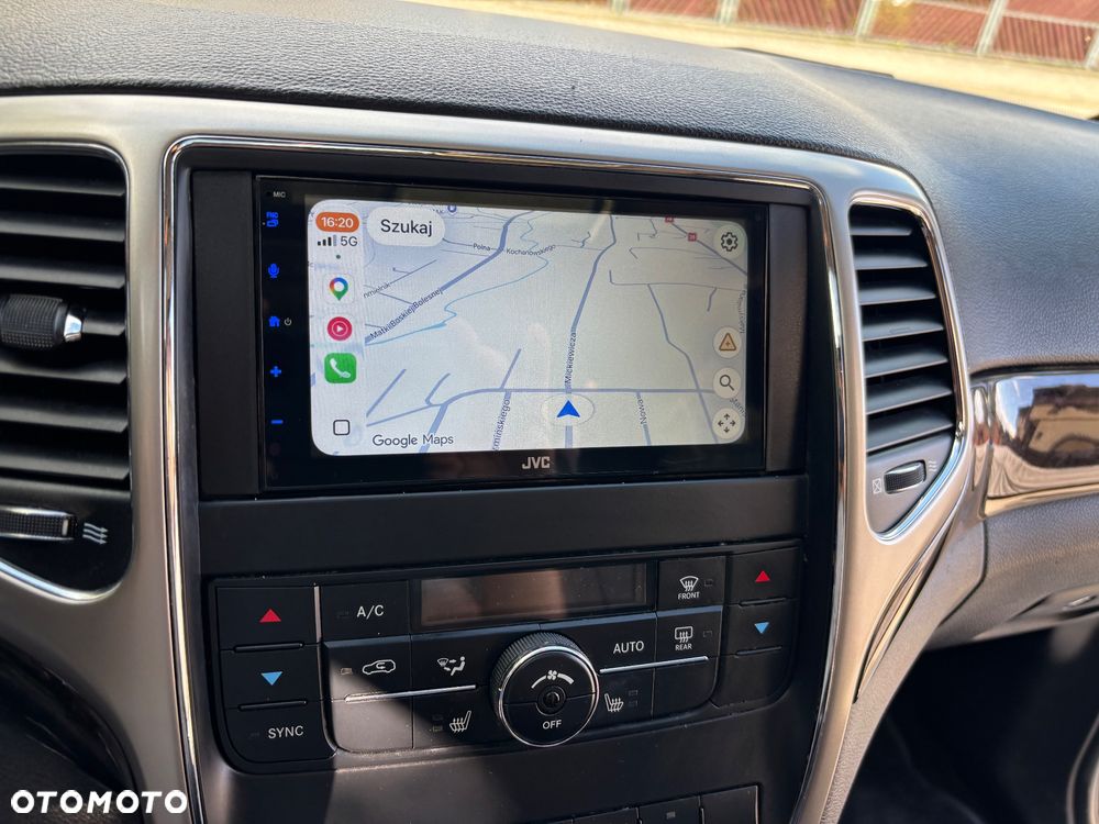 Jeep Grand Cherokee - 10