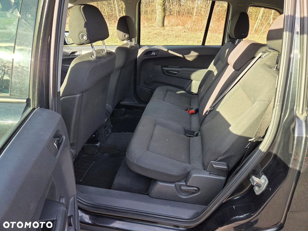 Opel Zafira 1.8 Family - 11