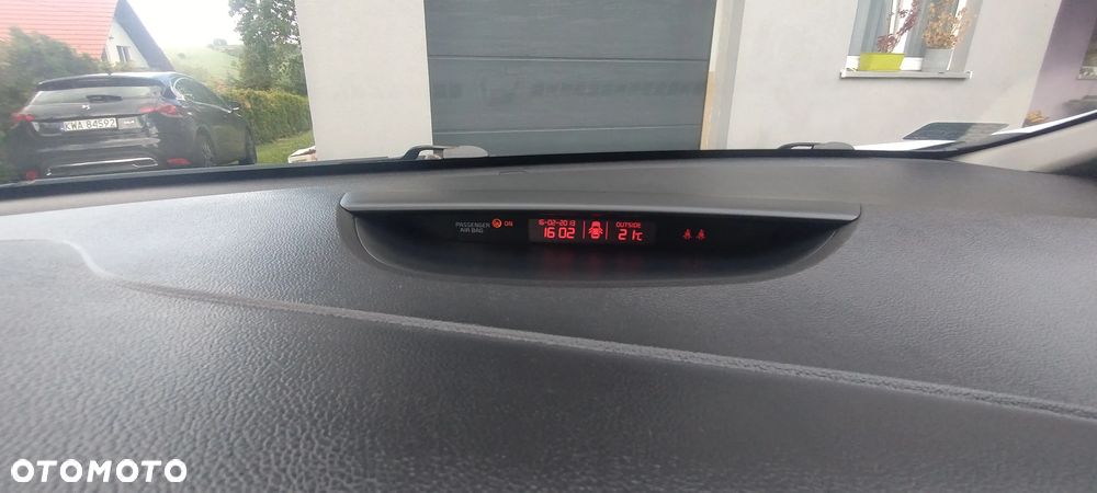 Kia Ceed - 34