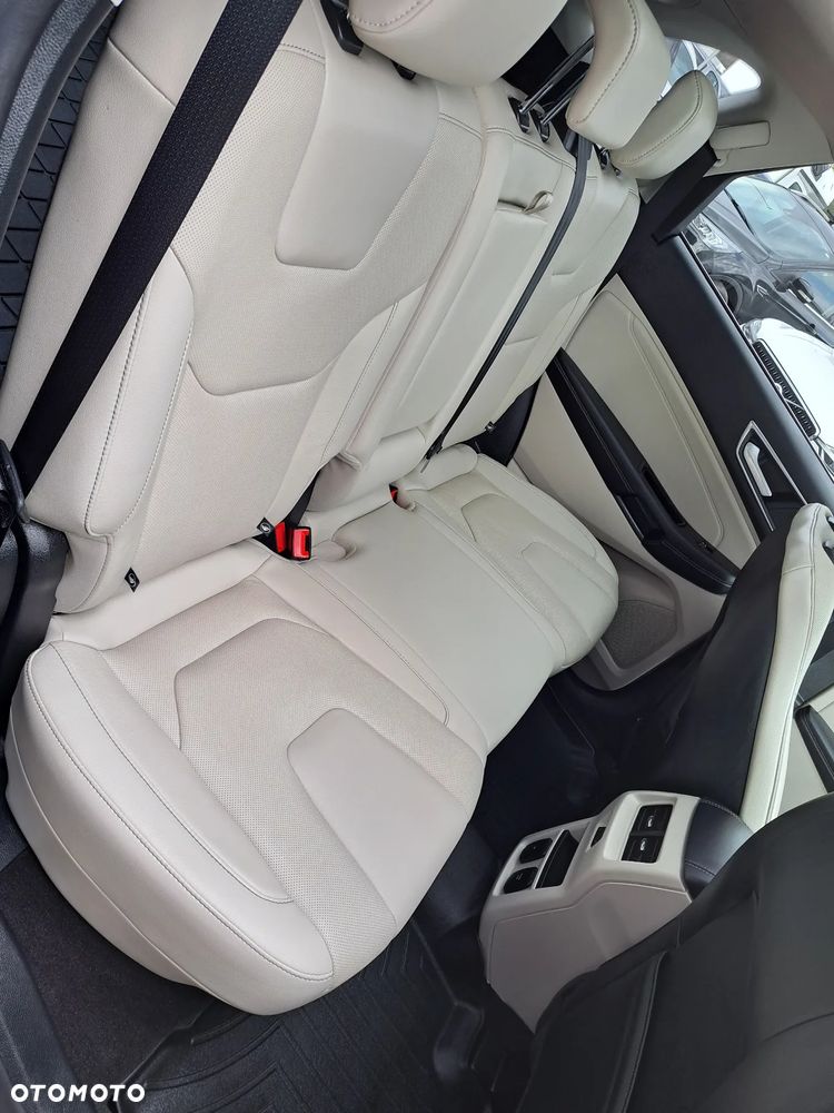 Ford Edge - 27