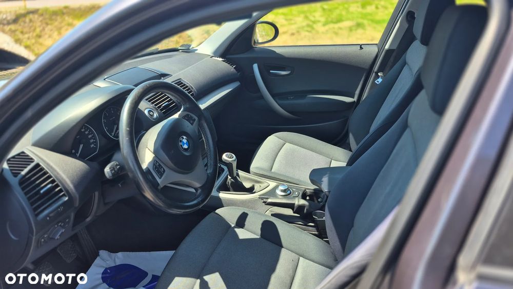 BMW Seria 1 116i - 9