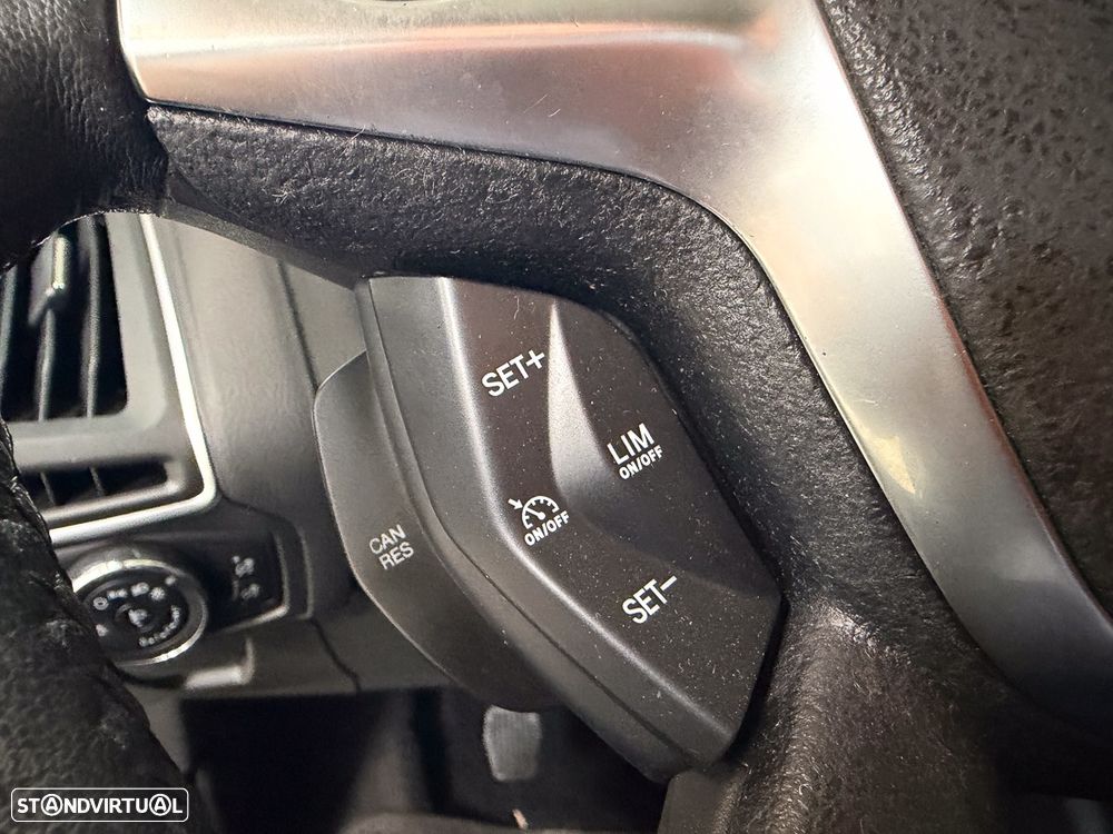 Ford Focus SW 1.6 TDCi Titanium Best - 26