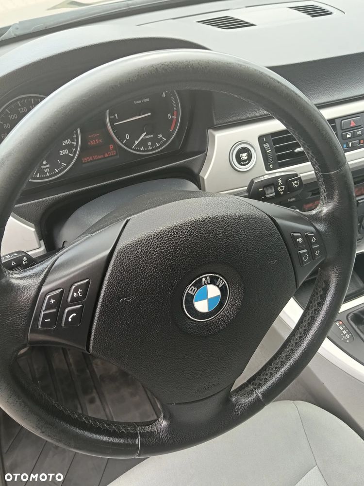 BMW Seria 3 - 13