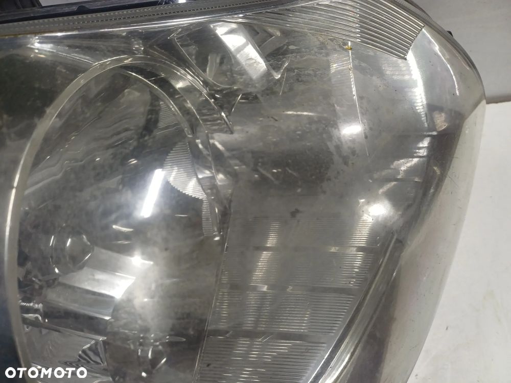 Lampa prawy przod toyota corolla verso II 09-13r europa - 6