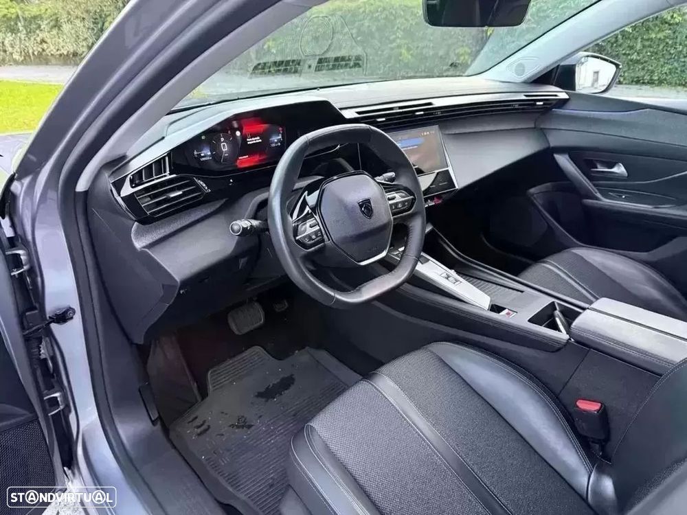 Peugeot 308 1.5 BlueHDi Allure EAT8 - 25