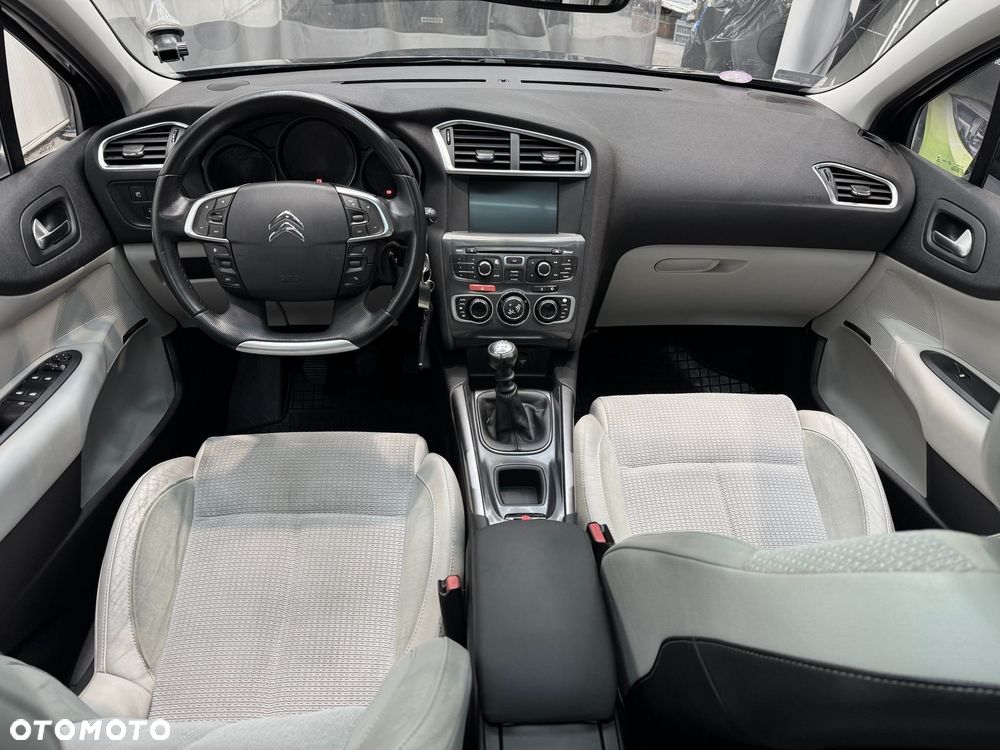 Citroën C4 - 11