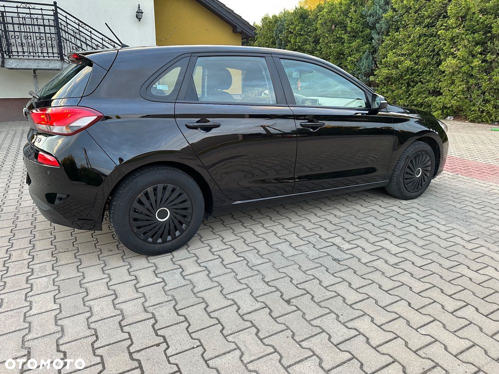Hyundai i30 1.4 Comfort - 11