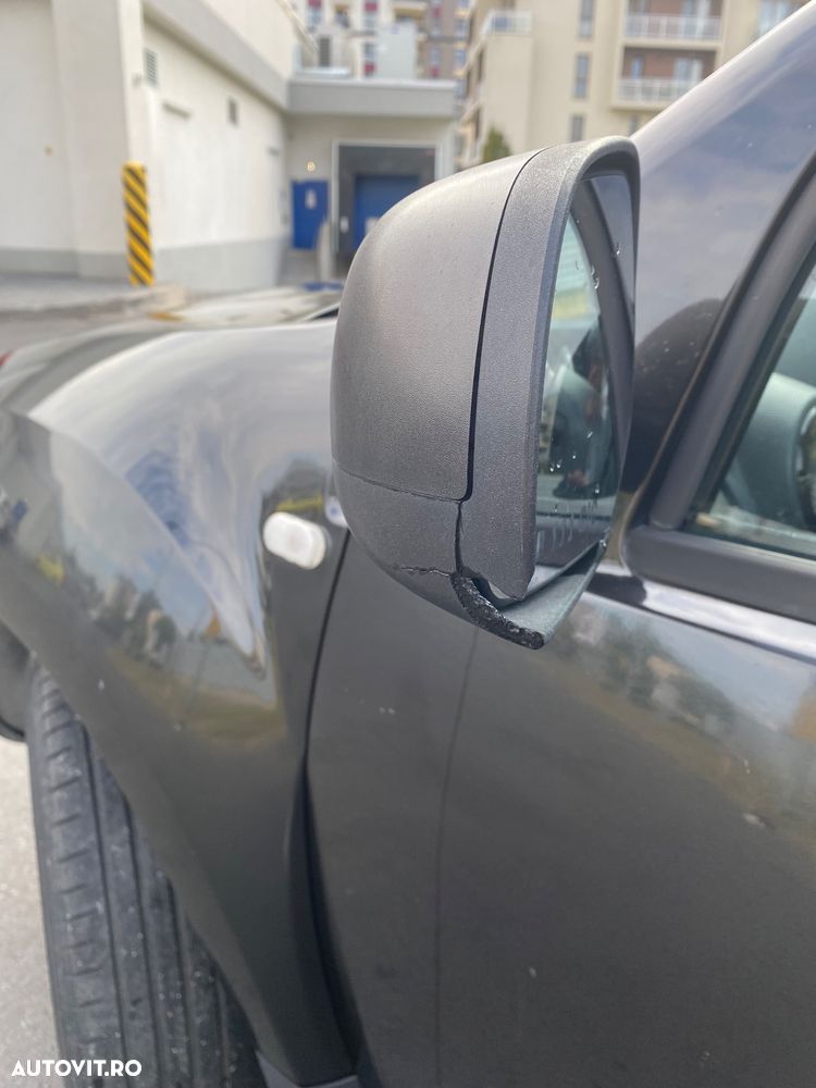 Dacia Duster 1.6 4x4 - 11