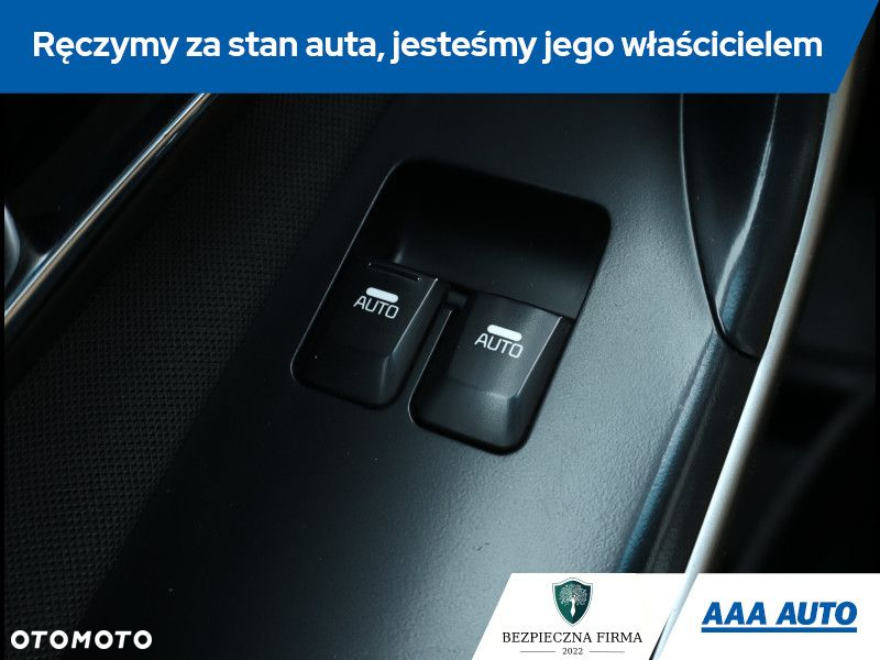 Kia Ceed - 16