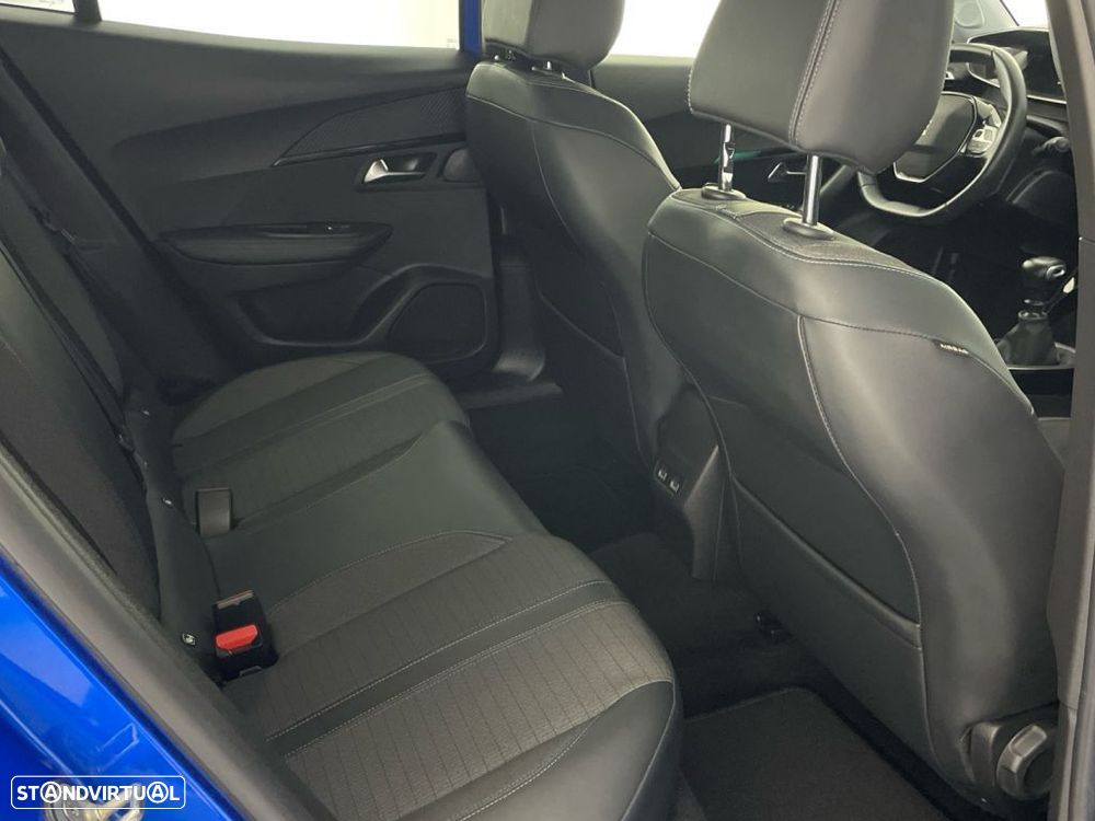 Peugeot 2008 1.2 PureTech Allure - 24
