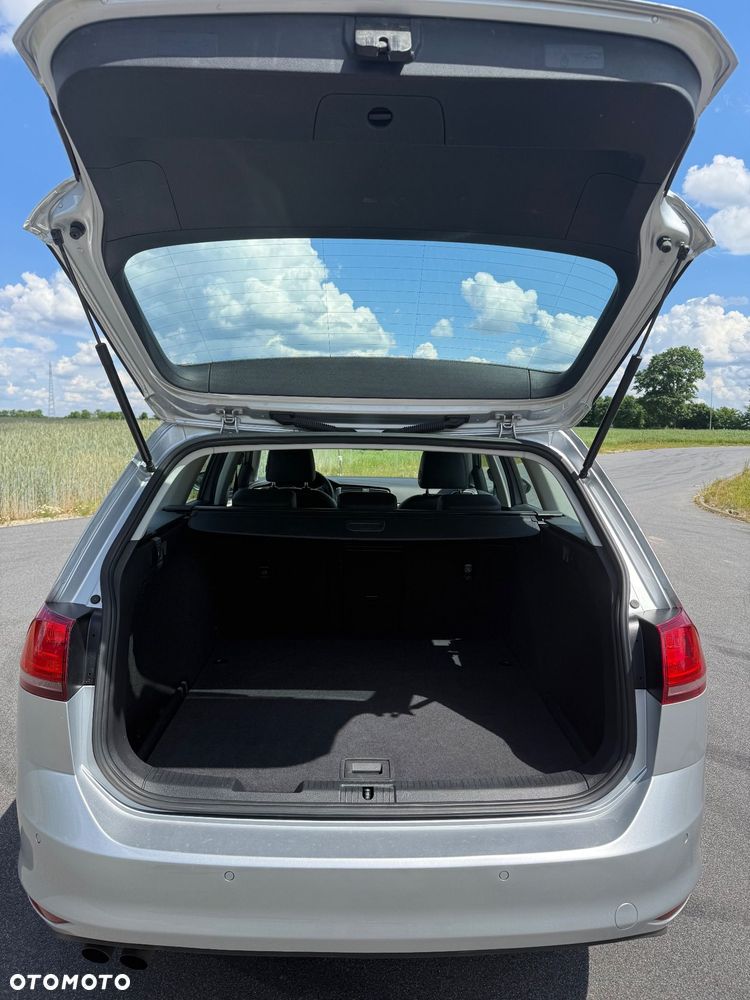 Volkswagen Golf Variant - 8