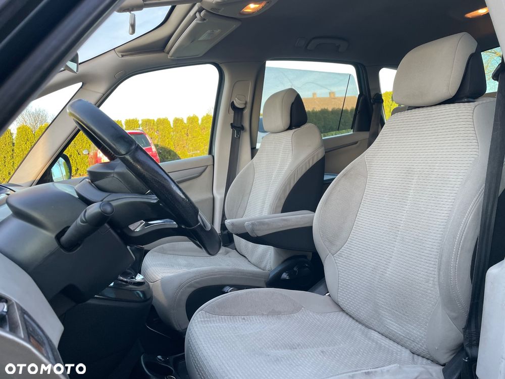 Citroën C4 Picasso - 17