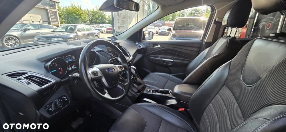 Ford Kuga 2.0 TDCi 4x4 Titanium - 30