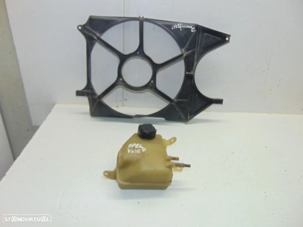 Opel Ascona C/Kadett D proteção/depósito - 1