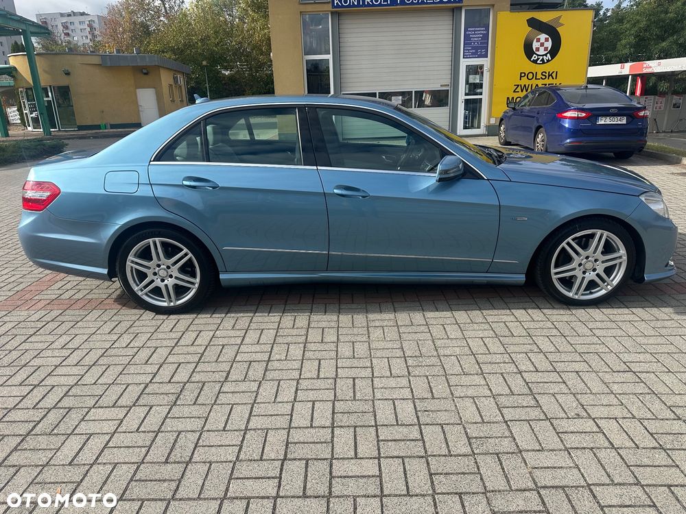 Mercedes-Benz Klasa E - 11