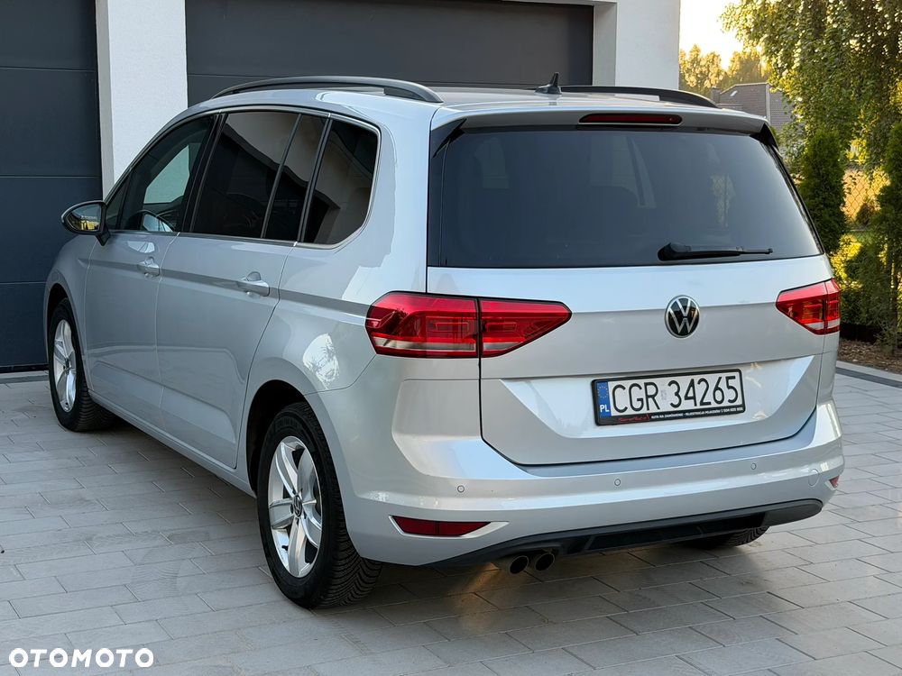 Volkswagen Touran 2.0 TDI BMT Comfortline Plus DSG - 4