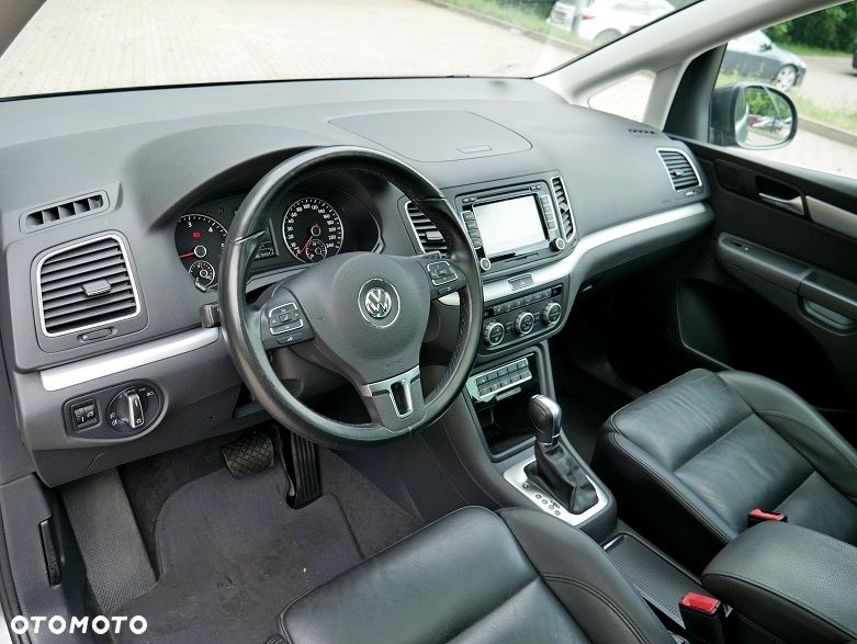 Volkswagen Sharan 2.0 TDI DSG Highline - 12