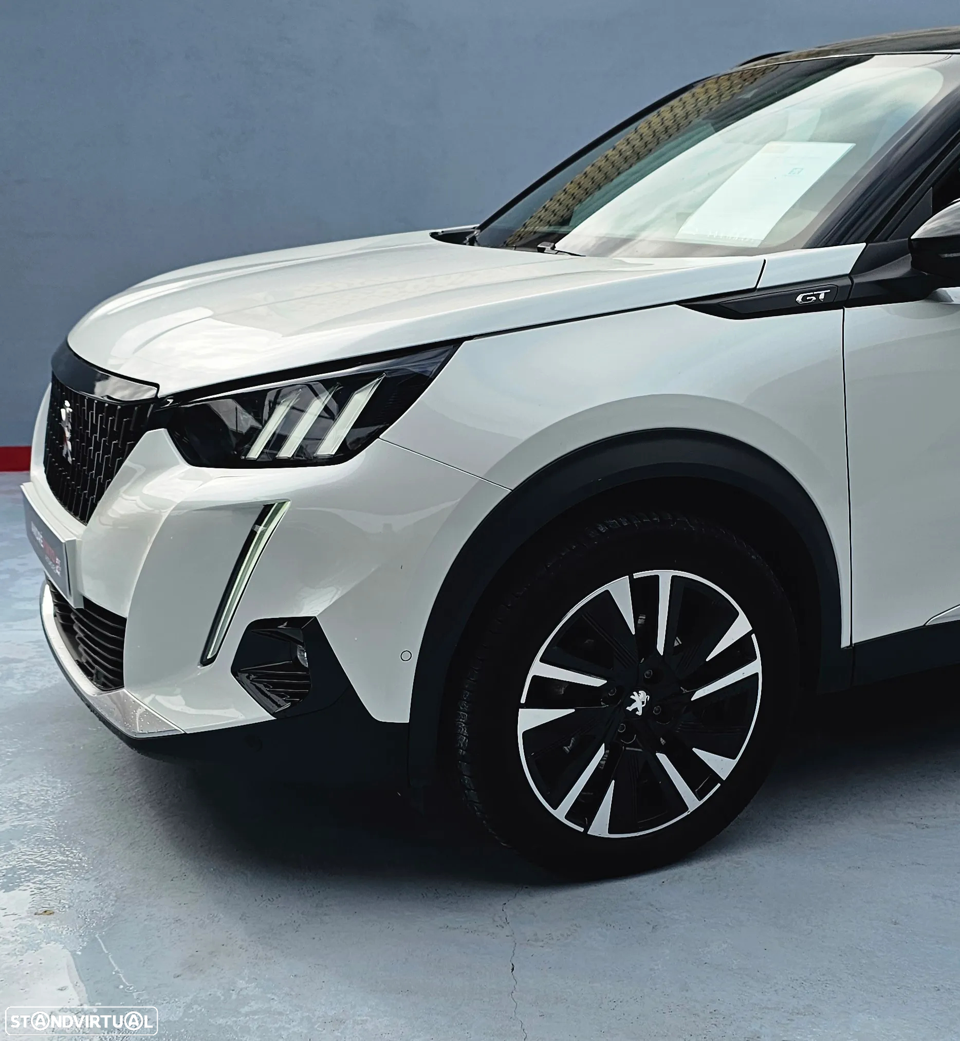 Peugeot 2008 BlueHDi 130 EAT8 GT Pack - 5