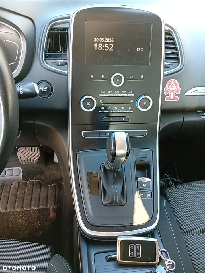 Renault Scenic 1.5 dCi Zen EDC - 16