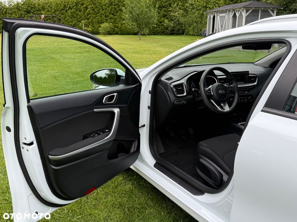 Kia Ceed - 17